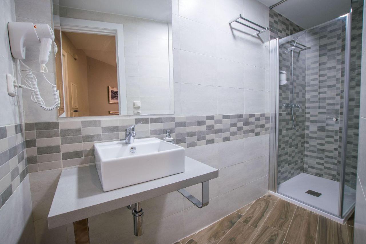 Ibericabeds Plaza Nueva Suite 21 Granada Exteriör bild